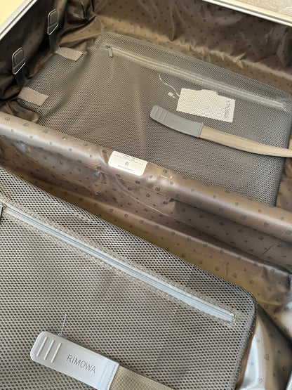 RIMOWA Silver Spinner Suitcase with TSA Lock