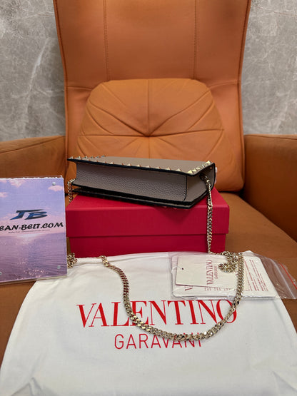 Valentino Garavani Rockstud Small Chain Bag – Grey