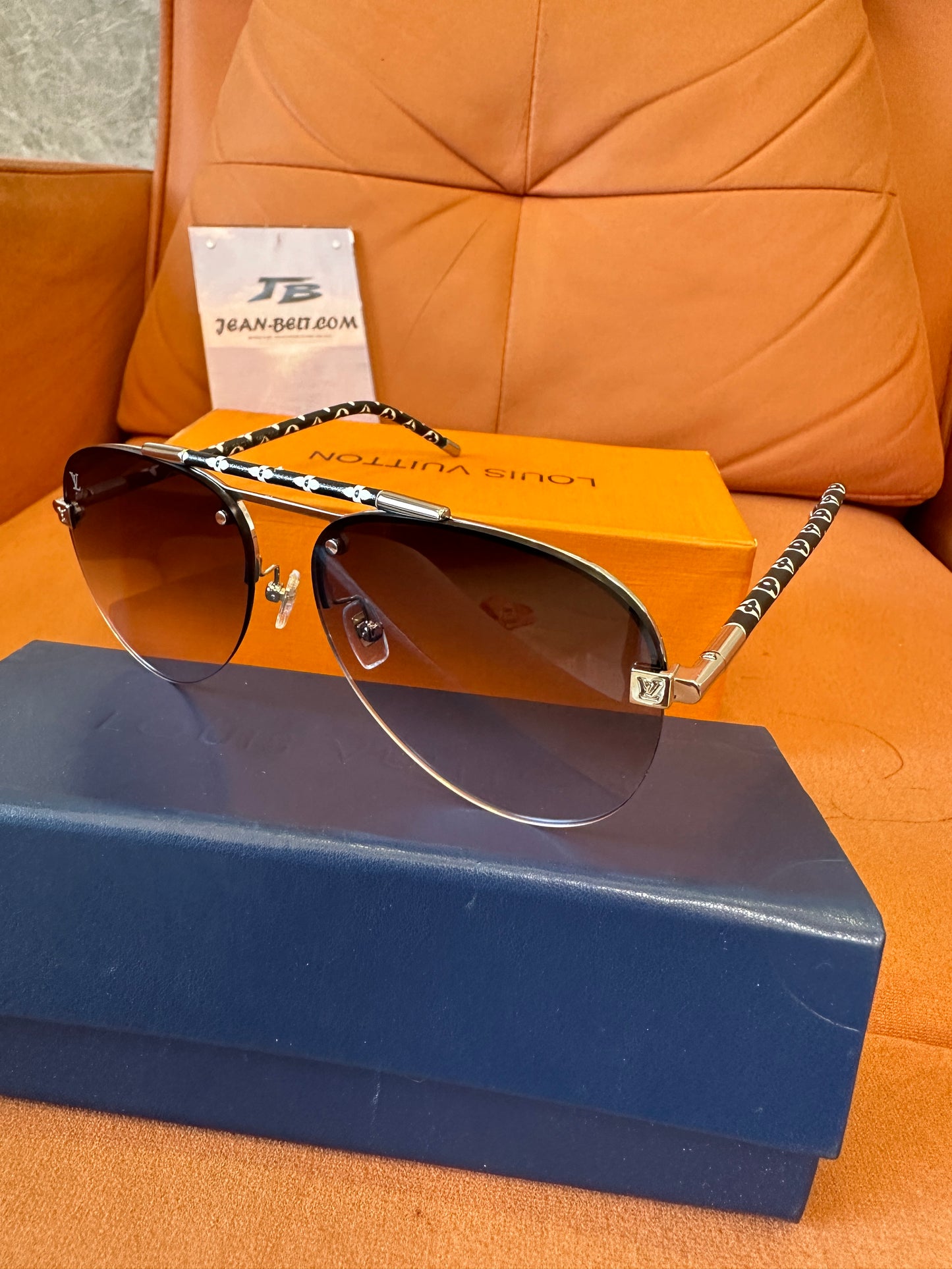 Louis Vuitton Evidence Z1505E Sunglasses – Black Leather Monogram Arms