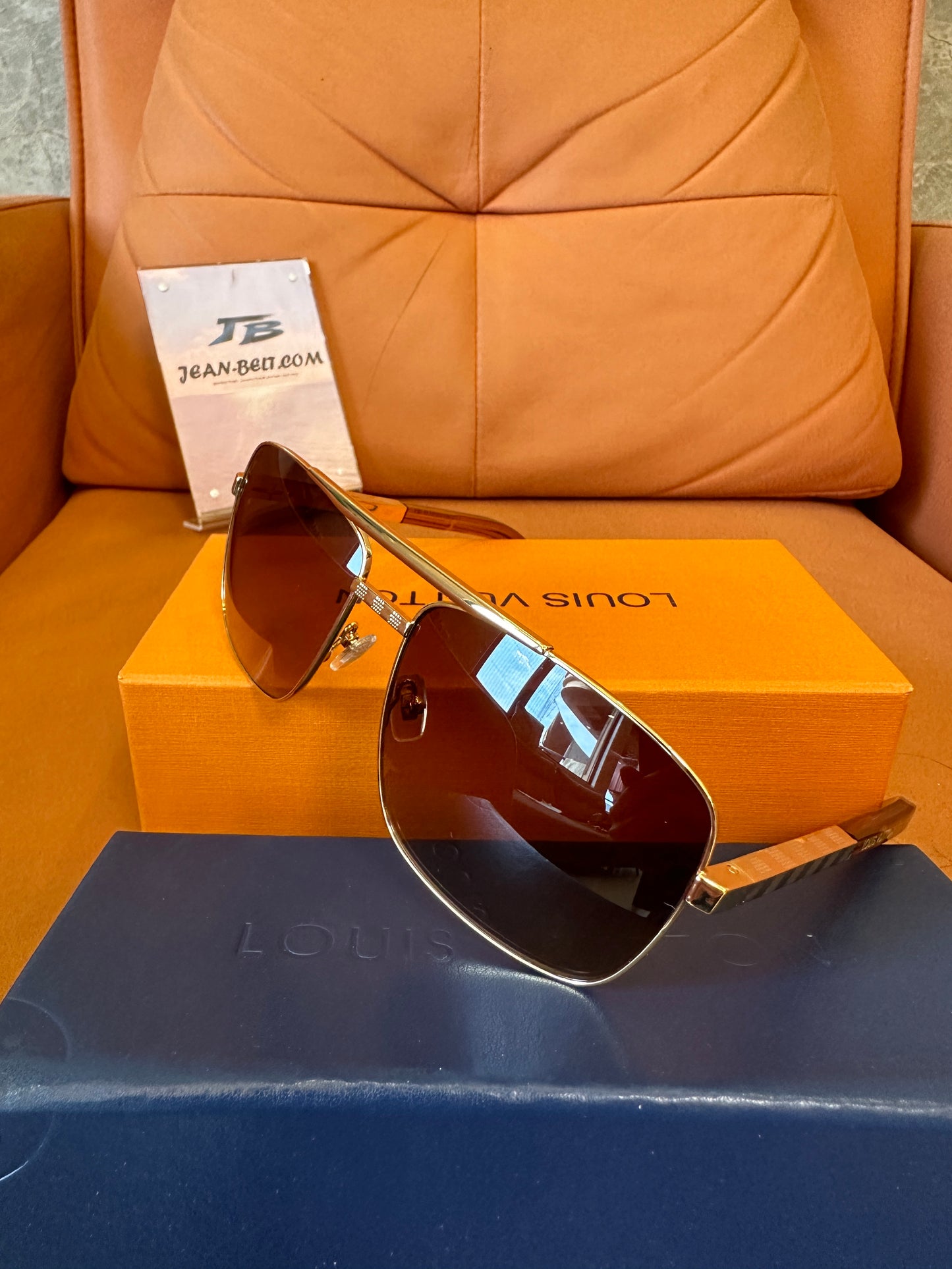 Gafas de sol cuadradas Louis Vuitton Z0259U 948 con lentes marrones degradadas