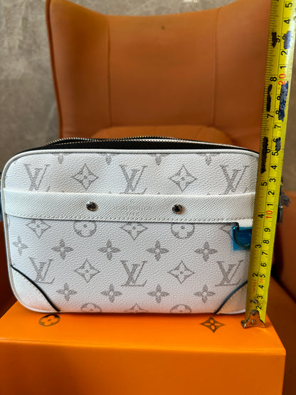 Louis Vuitton Outdoor Messenger PM White Monogram Canvas