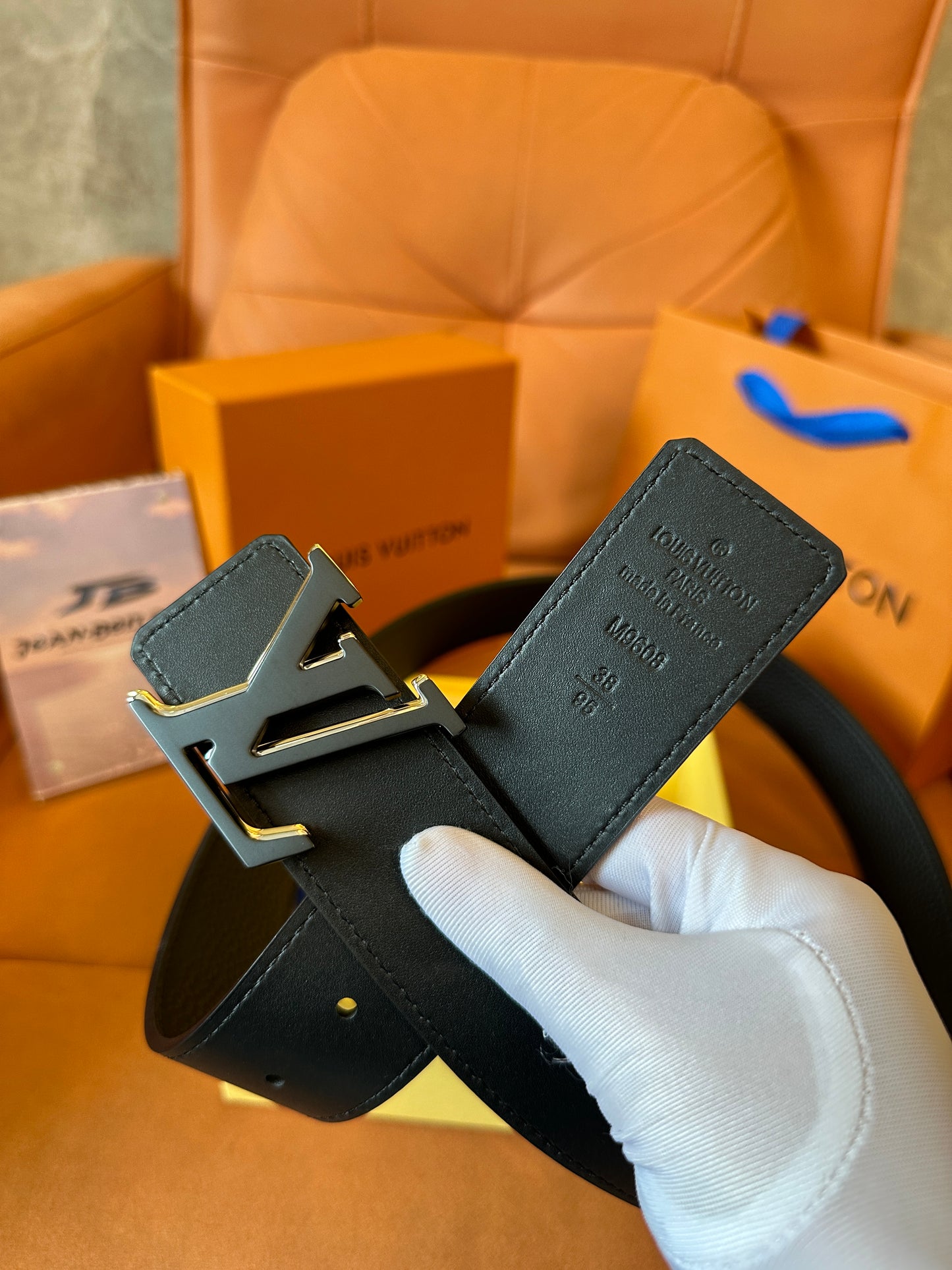 Louis Vuitton LV Buckle Black Leather Belt