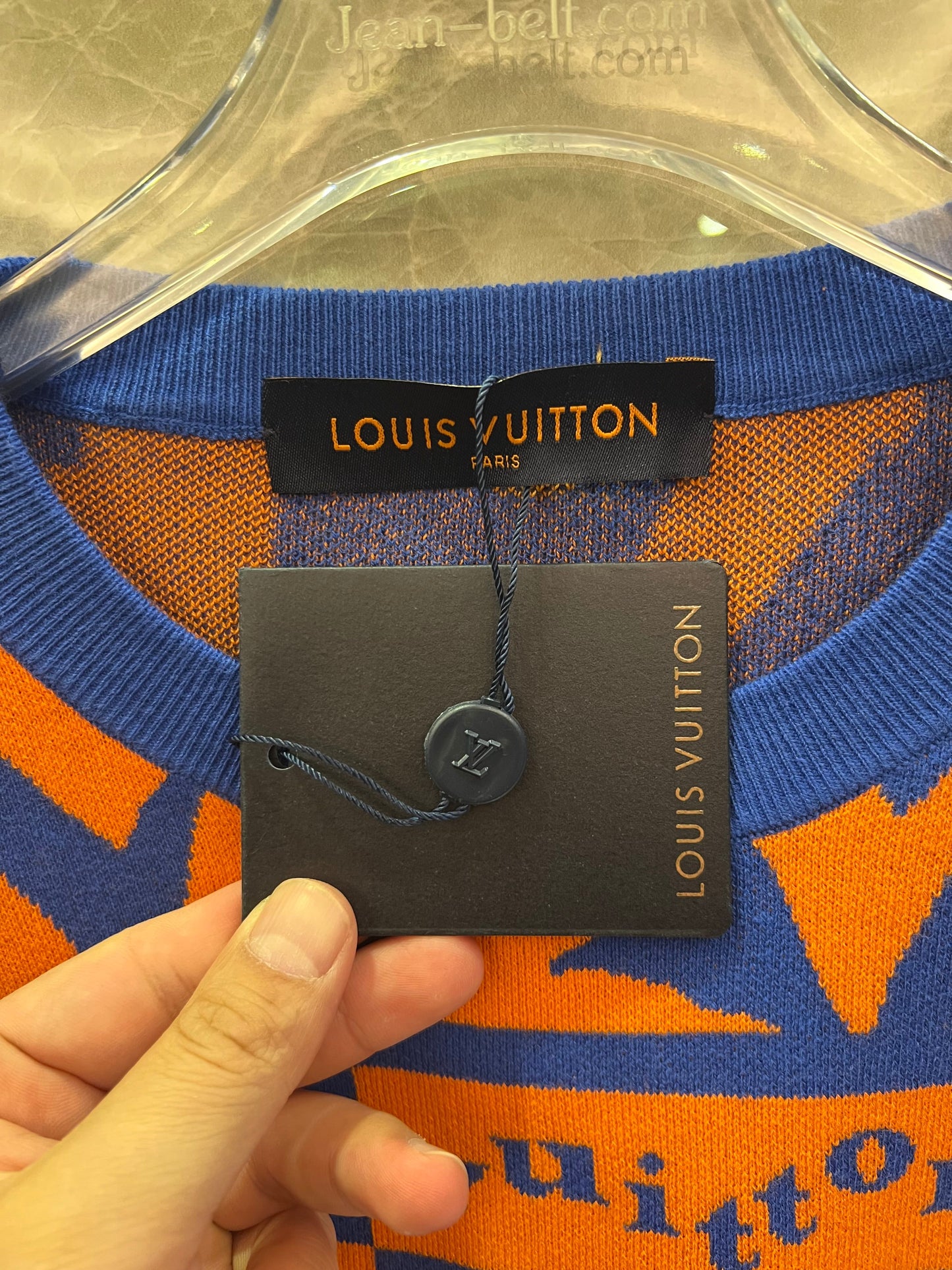 Suéter estampado laranja e azul Louis Vuitton – Malhas de grife