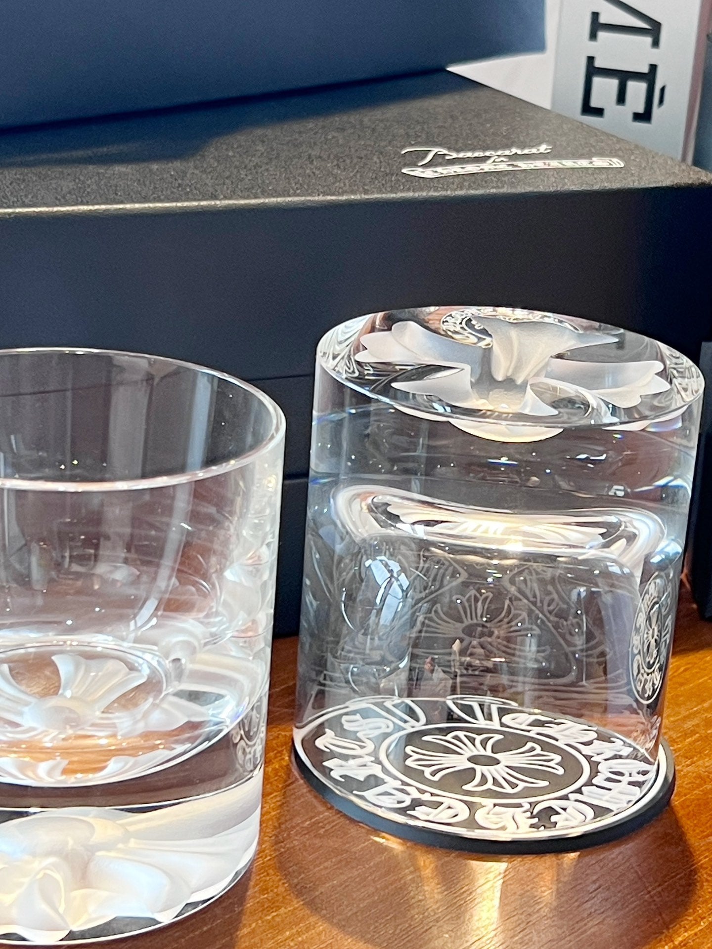 Colaboración Chrome Hearts x Baccarat: Vasos de cristal de edición limitada