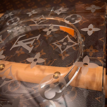 Cenicero de cristal Louis Vuitton x Baccarat: edición limitada, decoración de lujo para el hogar
