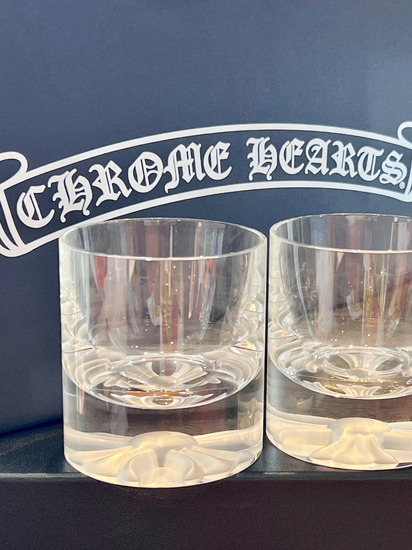 Colaboración Chrome Hearts x Baccarat: Vasos de cristal de edición limitada