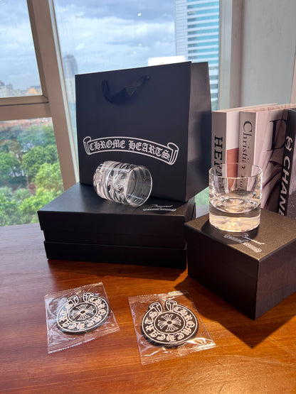 Colaboración Chrome Hearts x Baccarat: Vasos de cristal de edición limitada