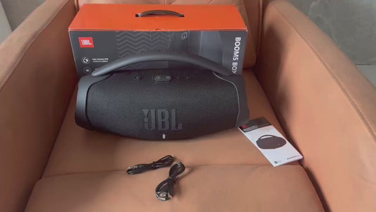 JBL Booms Box